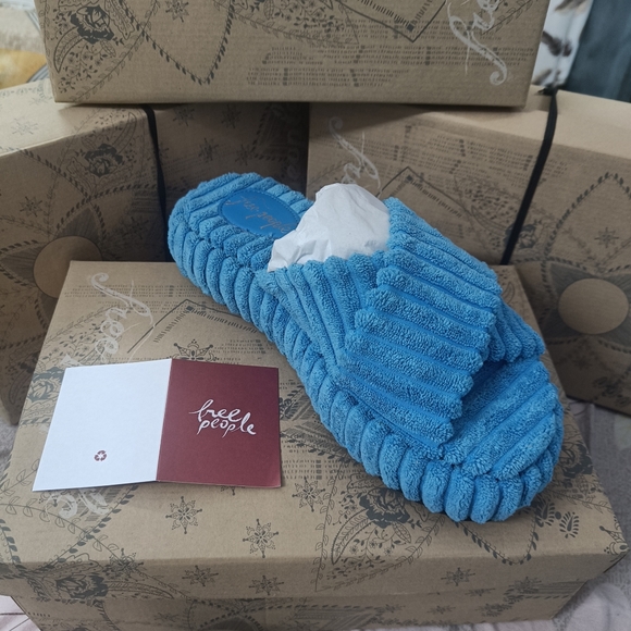 Courdroy Criss-cross Slippers - Picture 4 of 7